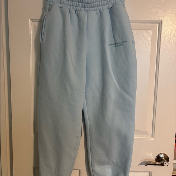 Comfrt Light Blue Hoodie and Sweatpants Set - size medium - Picture 4 of 5